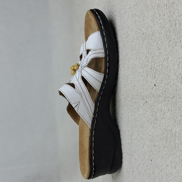 Clarks | Shoes | Clarks Sandals White Open Toe Slip Ons Yellow Flower Beads  Womens 95 Narrow | Poshmark
